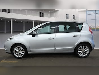 Used Renault Scenic 2010 for sale - 77073840: Photo