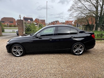 Used BMW 3 Series 2015 for sale - 78197373: Photo