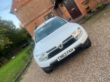 Used Dacia Duster 2013 for sale - 76035491: Photo 2