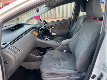 Used Toyota Prius 2010 for sale - 76069521: Photo