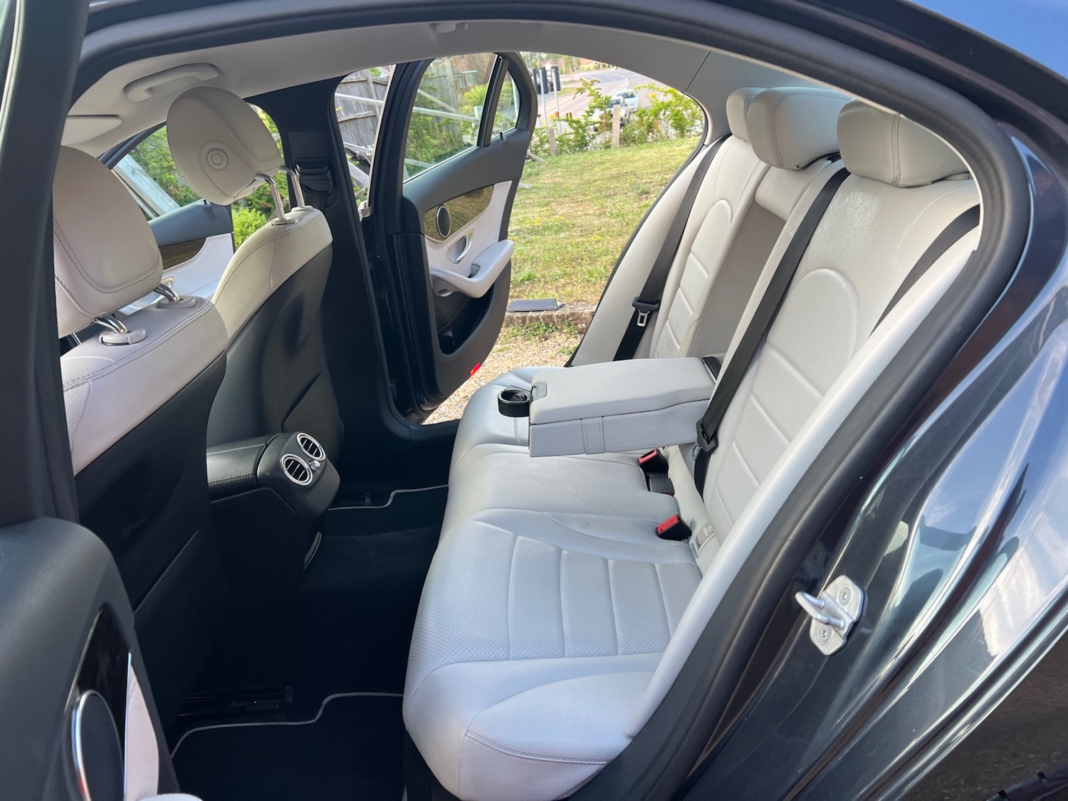 Used Mercedes-Benz C Class 2014 for sale - 76035517: Photo 15