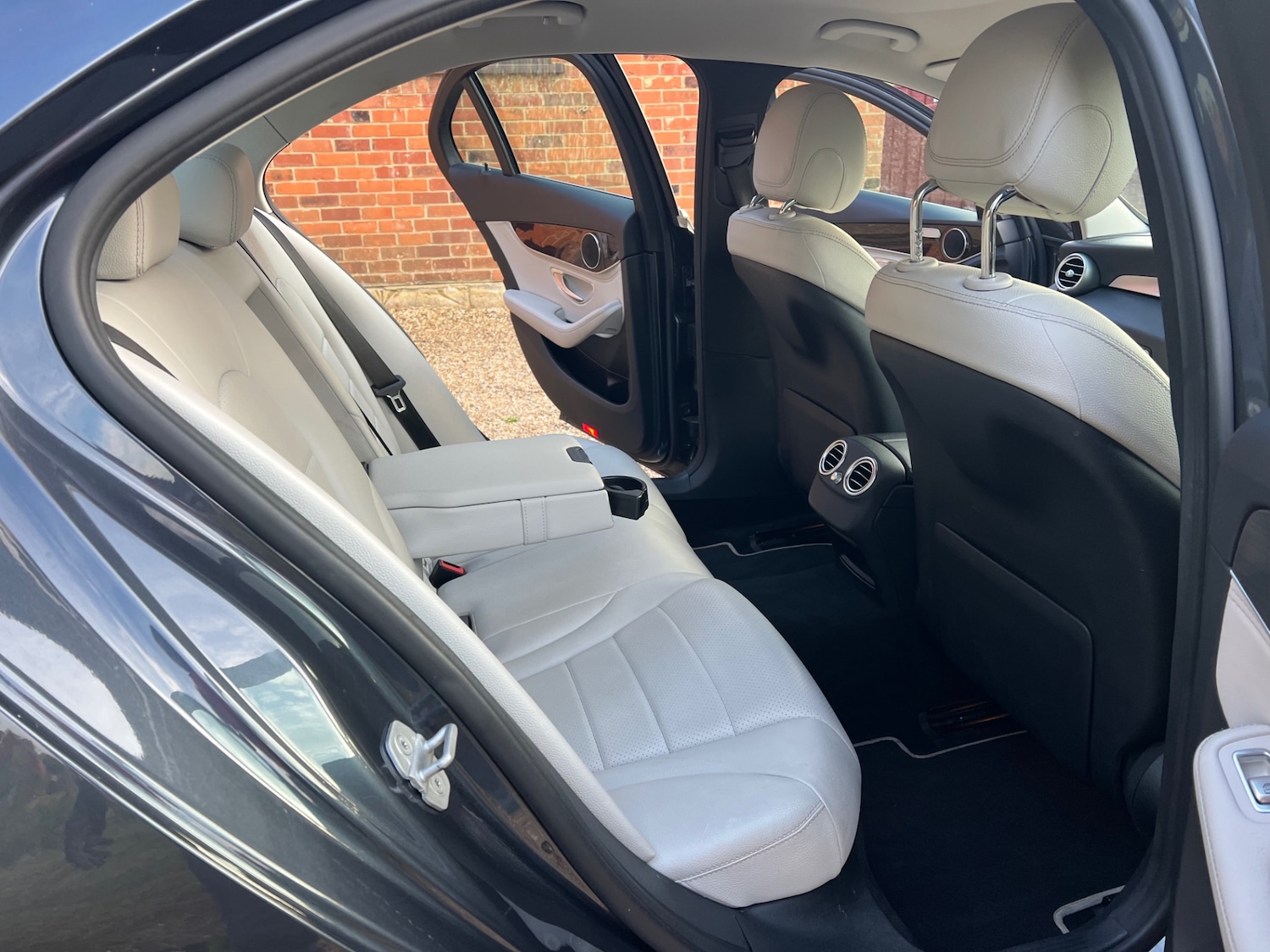 Used Mercedes-Benz C Class 2014 for sale - 76035517: Photo 19