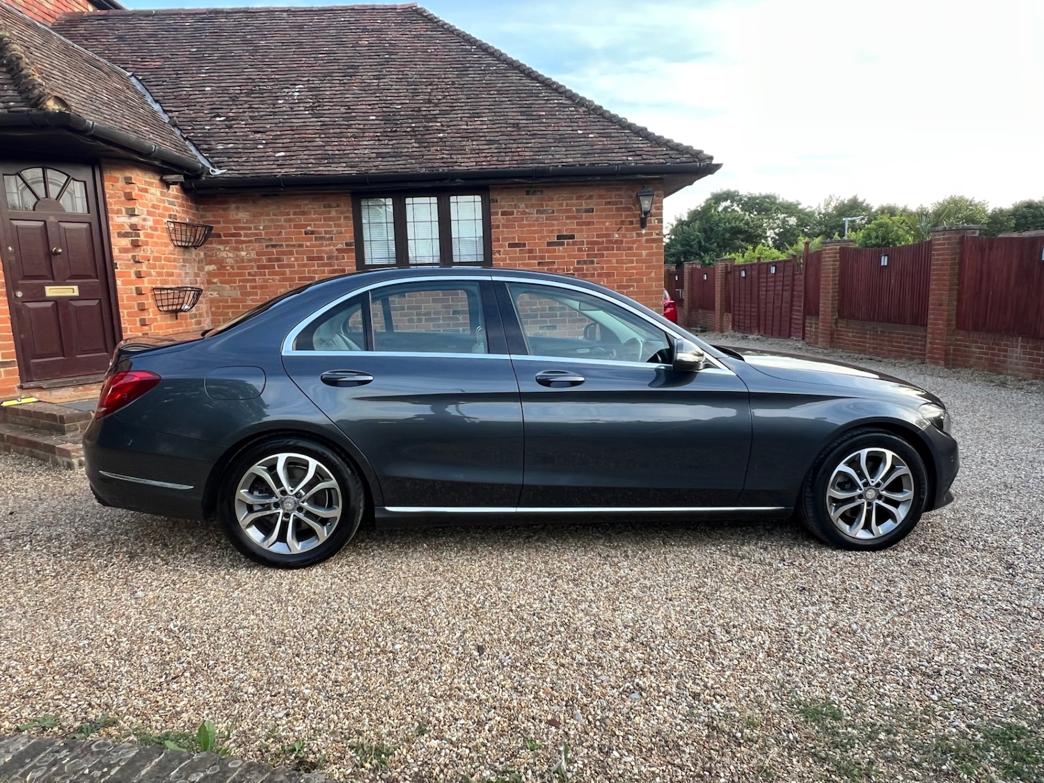 Used Mercedes-Benz C Class 2014 for sale - 76035517: Photo 24