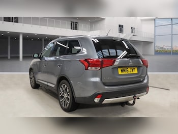 Used Mitsubishi Outlander 2016 for sale - 77584667: Photo