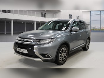 Used Mitsubishi Outlander 2016 for sale - 77584667: Photo