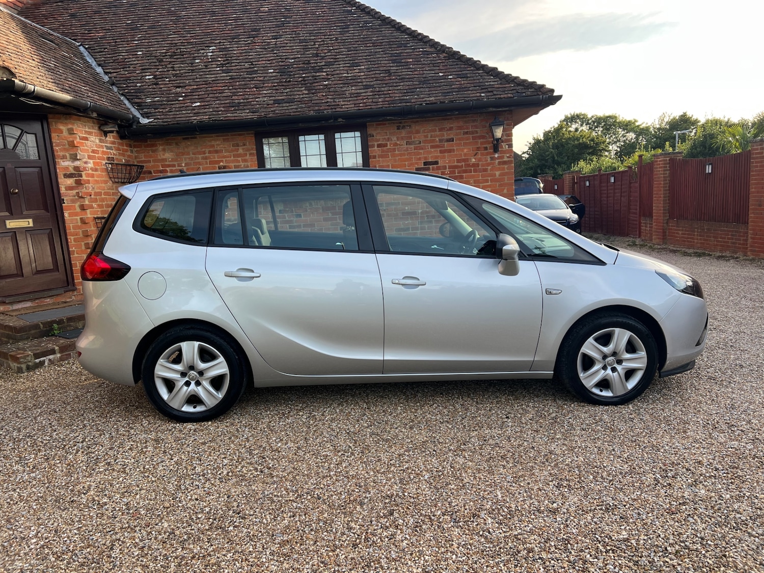 Used Vauxhall Zafira 2012 for sale - 76034967: Photo 5