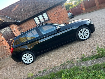 Used BMW 1 Series 2012 for sale - 76035502: Photo