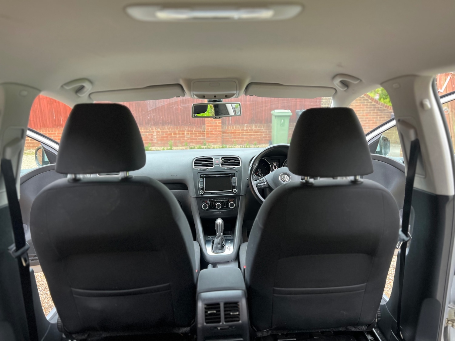 Used Volkswagen Golf 2011 for sale - 76316958: Photo 28