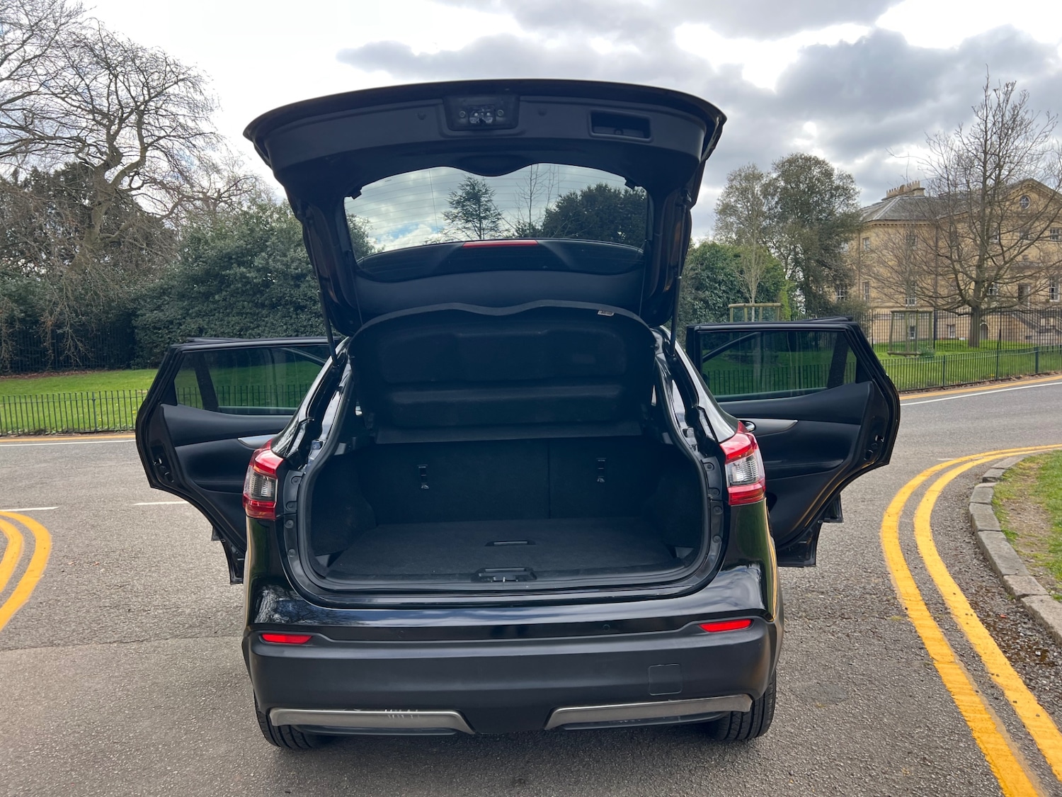 Used Nissan Qashqai 2017 for sale - 78190957: Photo 21