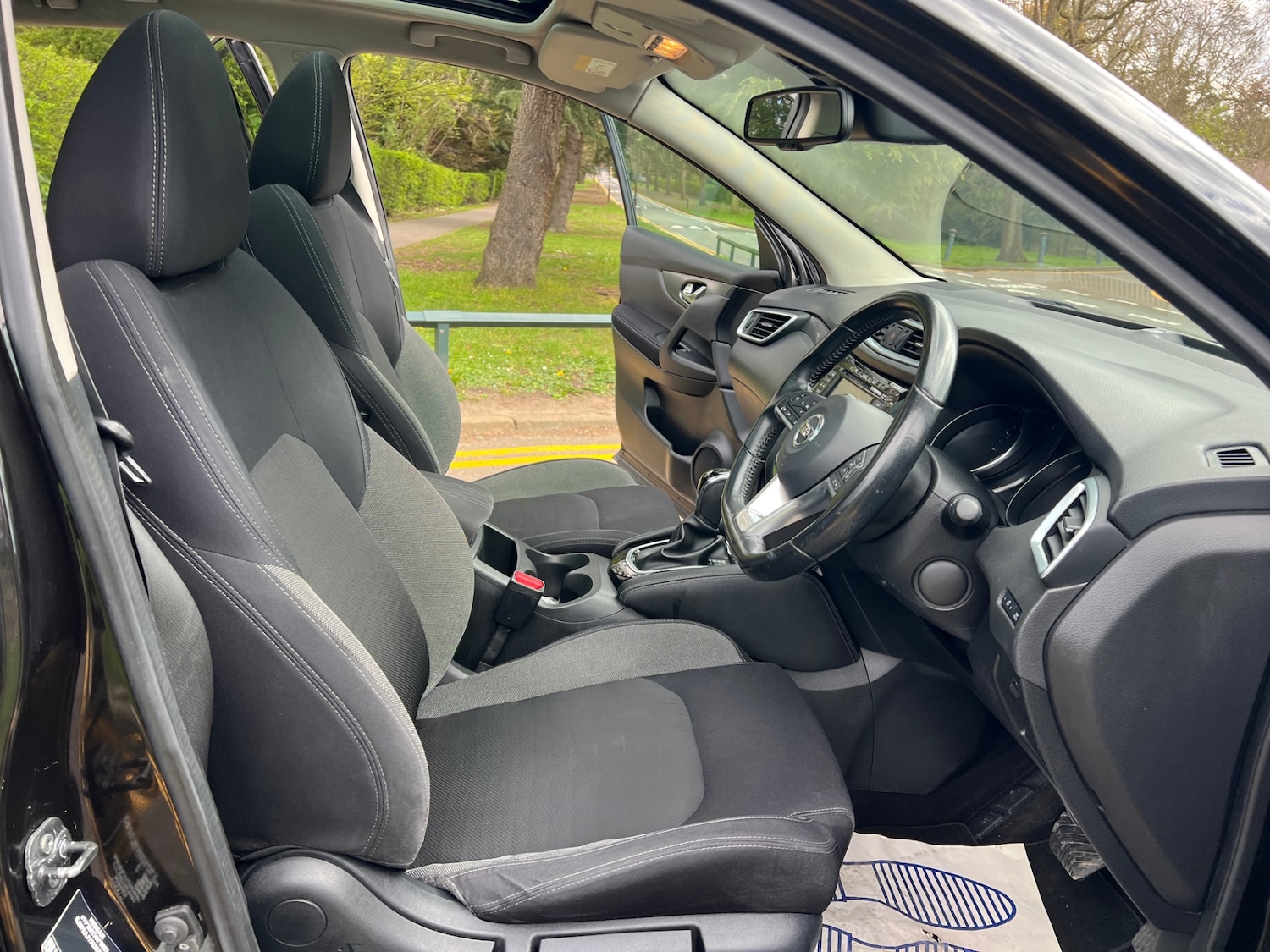 Used Nissan Qashqai 2017 for sale - 78190957: Photo 32