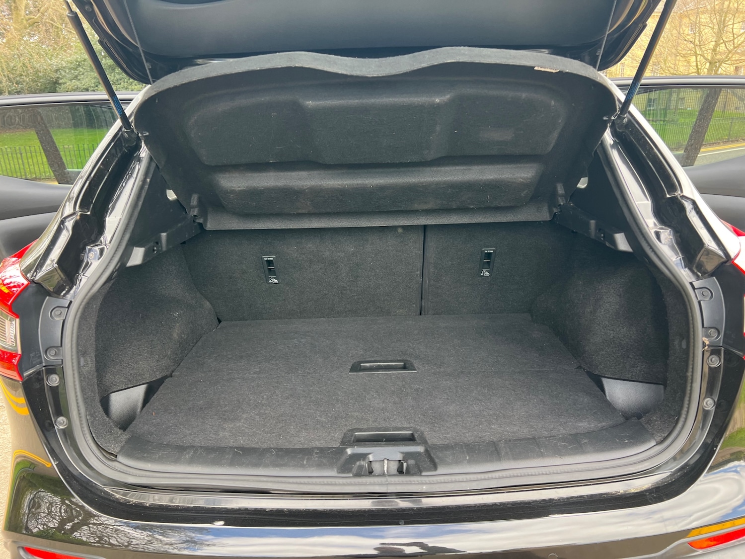 Used Nissan Qashqai 2017 for sale - 78190957: Photo 35