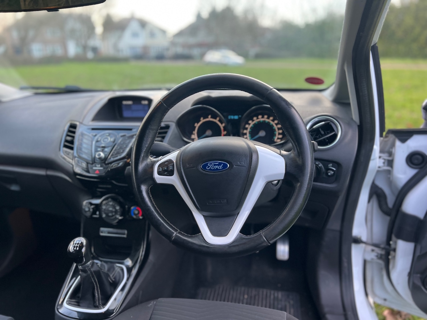 Used Ford Fiesta 2015 for sale - 77228528: Photo 17