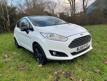 Used Ford Fiesta 2015 for sale - 77228528: Photo