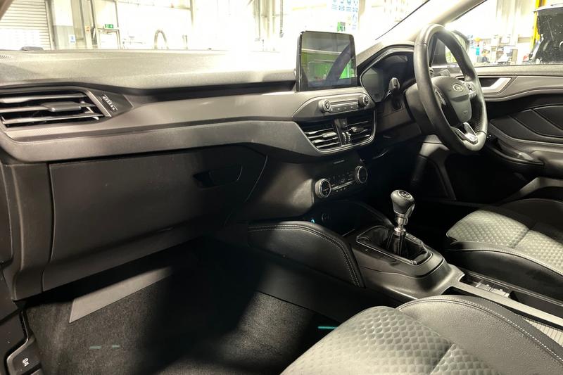 Used Ford Focus 2019 for sale - 76641148: Photo 18