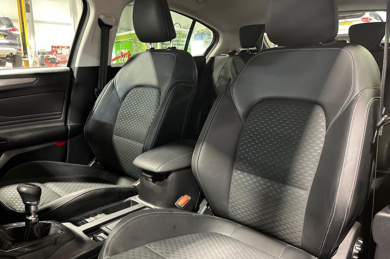 Used Ford Focus 2019 for sale - 76641148: Photo 19