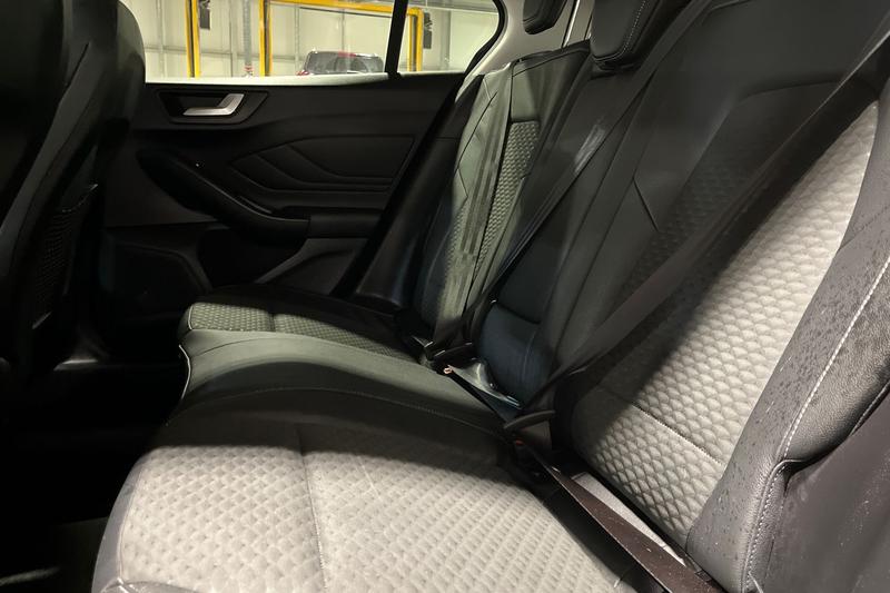 Used Ford Focus 2019 for sale - 76641148: Photo 20