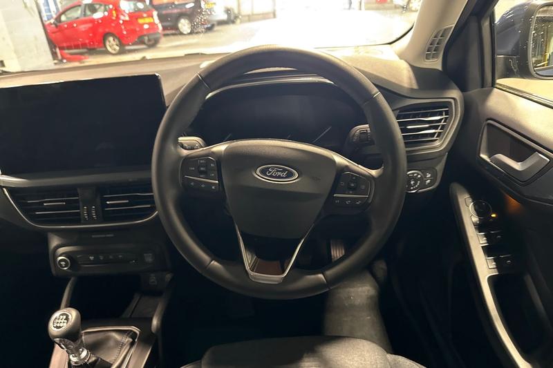 Used Ford Focus 2023 for sale - 76162001: Photo 12