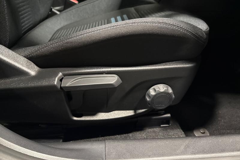 Used Ford Focus 2023 for sale - 76162001: Photo 25