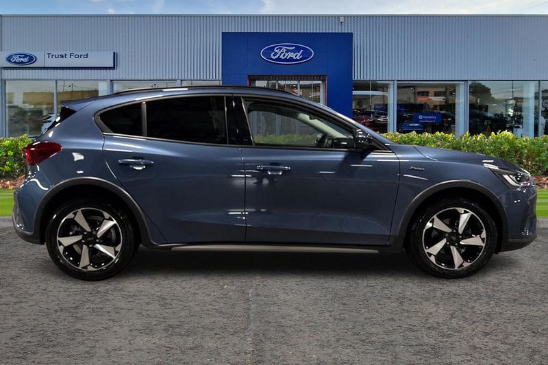 Used Ford Focus 2023 for sale - 76162001: Photo 3