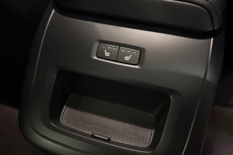 Used Volvo XC60 2023 for sale - 76452949: Photo 29