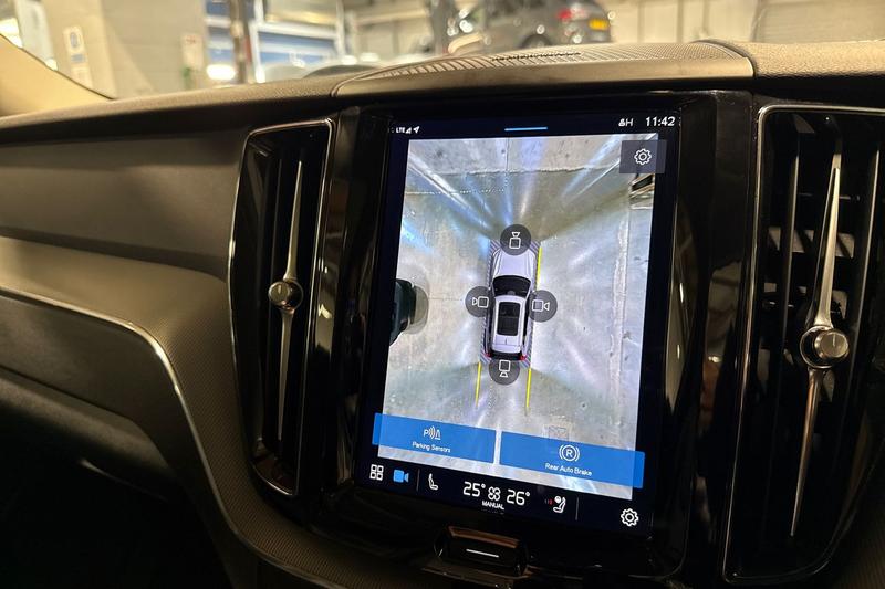 Used Volvo XC60 2023 for sale - 76452949: Photo 37