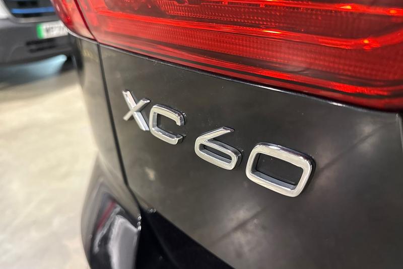 Used Volvo XC60 2023 for sale - 76452949: Photo 44