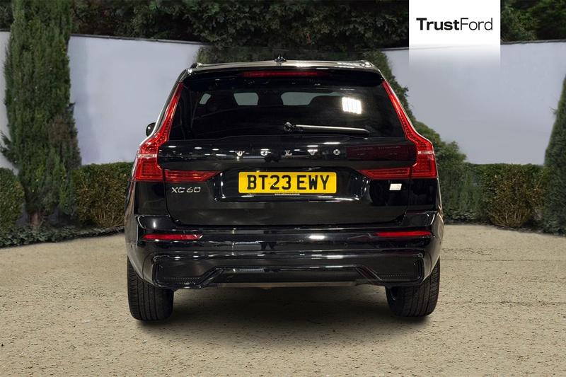Used Volvo XC60 2023 for sale - 76452949: Photo 7