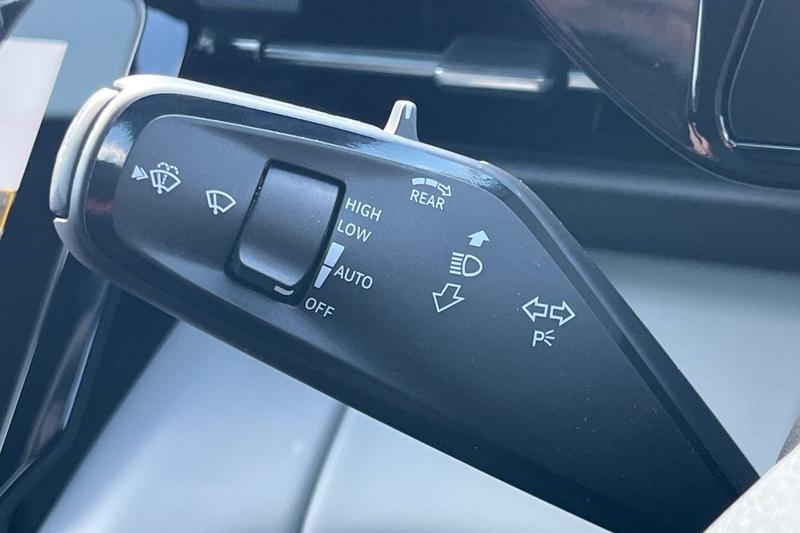 Used Ford Explorer 2024 for sale - 76234824: Photo 14