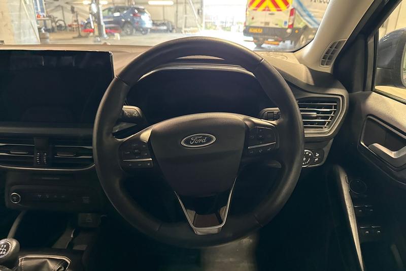 Used Ford Focus 2023 for sale - 77961901: Photo 12