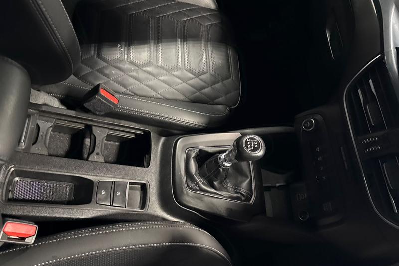 Used Ford Focus 2023 for sale - 77961901: Photo 28