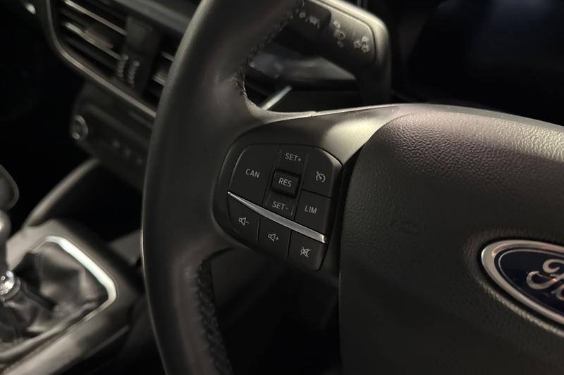 Used Ford Focus 2023 for sale - 77961901: Photo 30