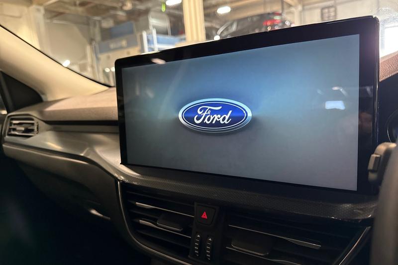 Used Ford Focus 2023 for sale - 77961901: Photo 33