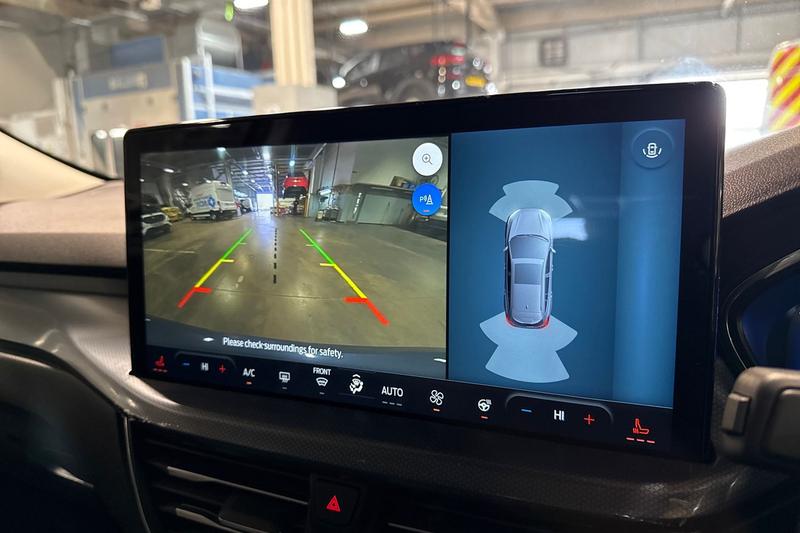 Used Ford Focus 2023 for sale - 77961901: Photo 46