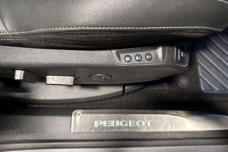 Used Peugeot 5008 2021 for sale - 77961902: Photo 31