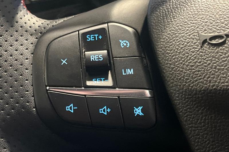 Used Ford Kuga 2023 for sale - 77006108: Photo 40