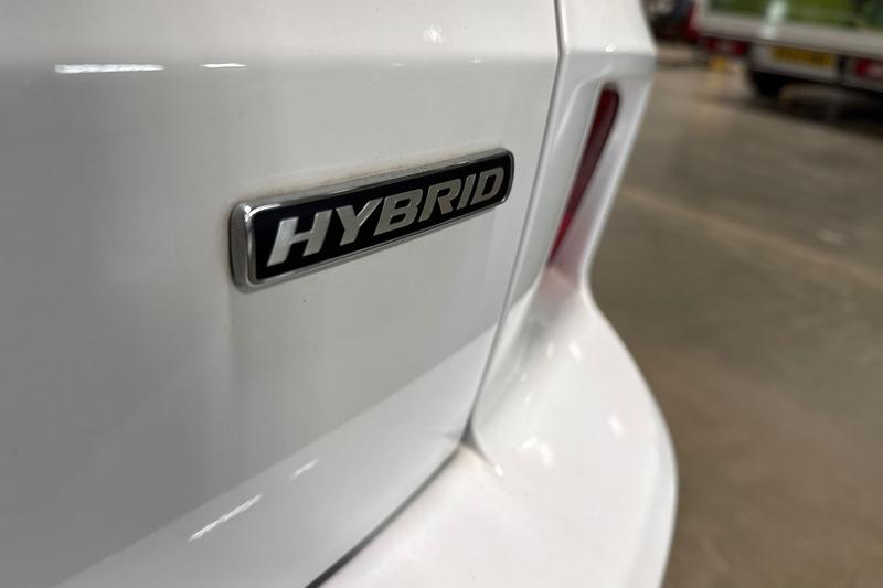 Used Ford Kuga 2024 for sale - 77918705: Photo 42