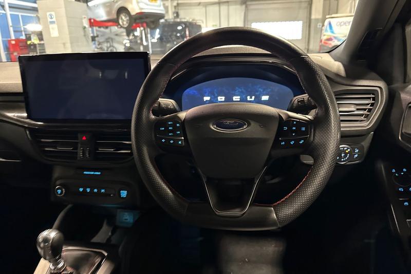 Used Ford Focus 2022 for sale - 77403555: Photo 12