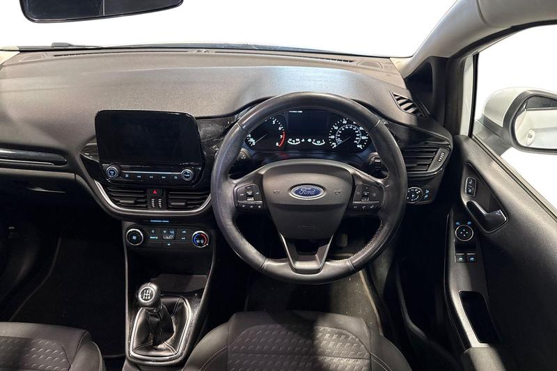 Used Ford Fiesta 2017 for sale - 77951279: Photo 11