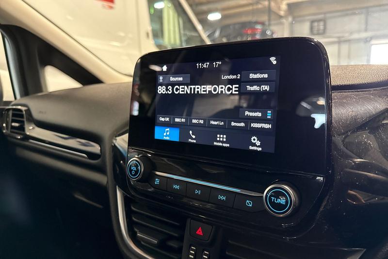 Used Ford Fiesta 2017 for sale - 77951279: Photo 33