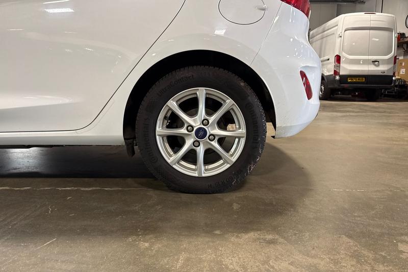 Used Ford Fiesta 2017 for sale - 77951279: Photo 8