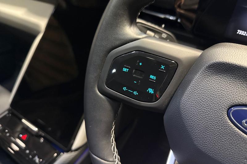 Used Ford Explorer 2025 for sale - 77813059: Photo 29