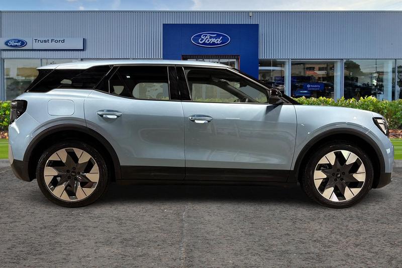 Used Ford Explorer 2025 for sale - 77813059: Photo 3