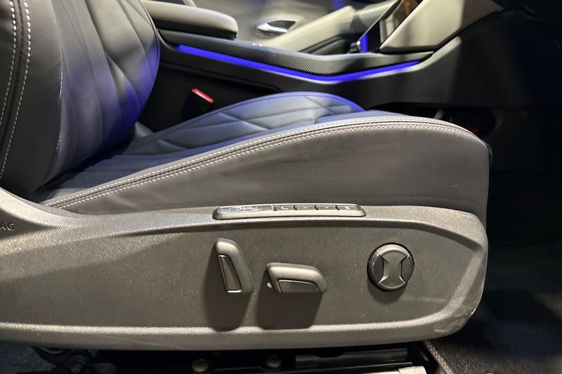 Used Ford Explorer 2025 for sale - 77813059: Photo 30