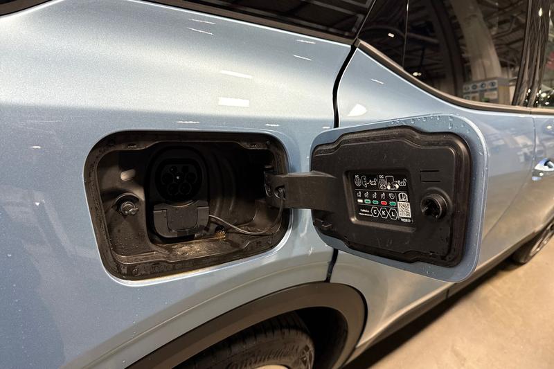 Used Ford Explorer 2025 for sale - 77813059: Photo 37