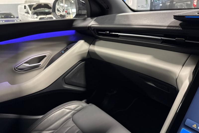 Used Ford Explorer 2025 for sale - 77813059: Photo 49