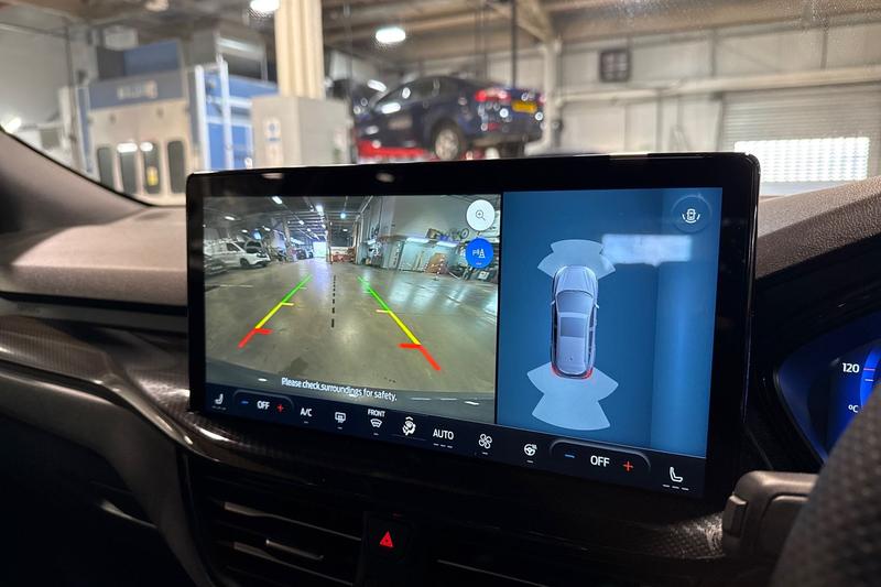 Used Ford Focus 2024 for sale - 76568503: Photo 32