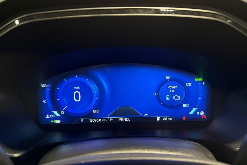 Used Ford Kuga 2022 for sale - 76895452: Photo 13