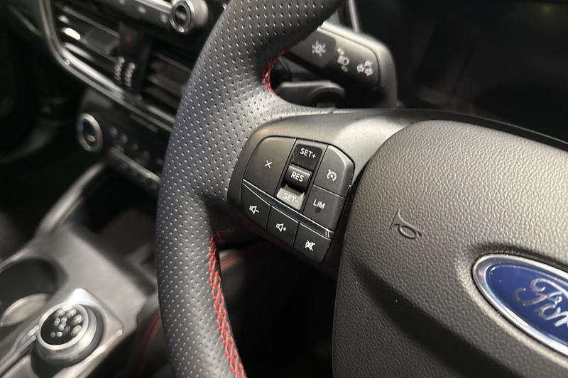 Used Ford Kuga 2022 for sale - 76895452: Photo 32