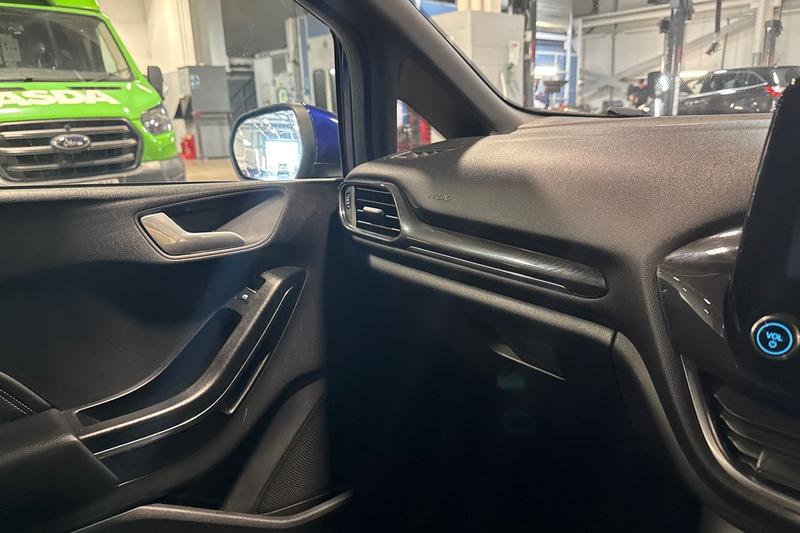 Used Ford Fiesta 2018 for sale - 77941432: Photo 35