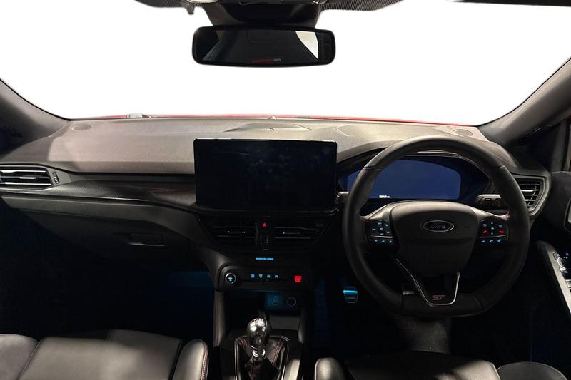 Used Ford Focus 2023 for sale - 76500644: Photo 10